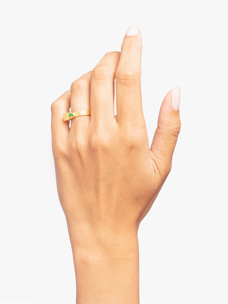 Ring Refined Brutalism Emerald 14kt Solid Gold